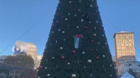 Pro-Palestine protestor climbs on Christmas tree in Union Square; SFPD asks public to avoid area